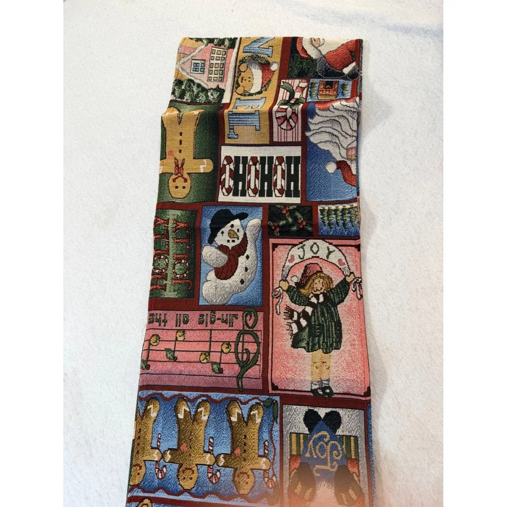 Christmas Tapestry Table Runner Santa Gingerbread Snowman Noel Woven Tassels 82